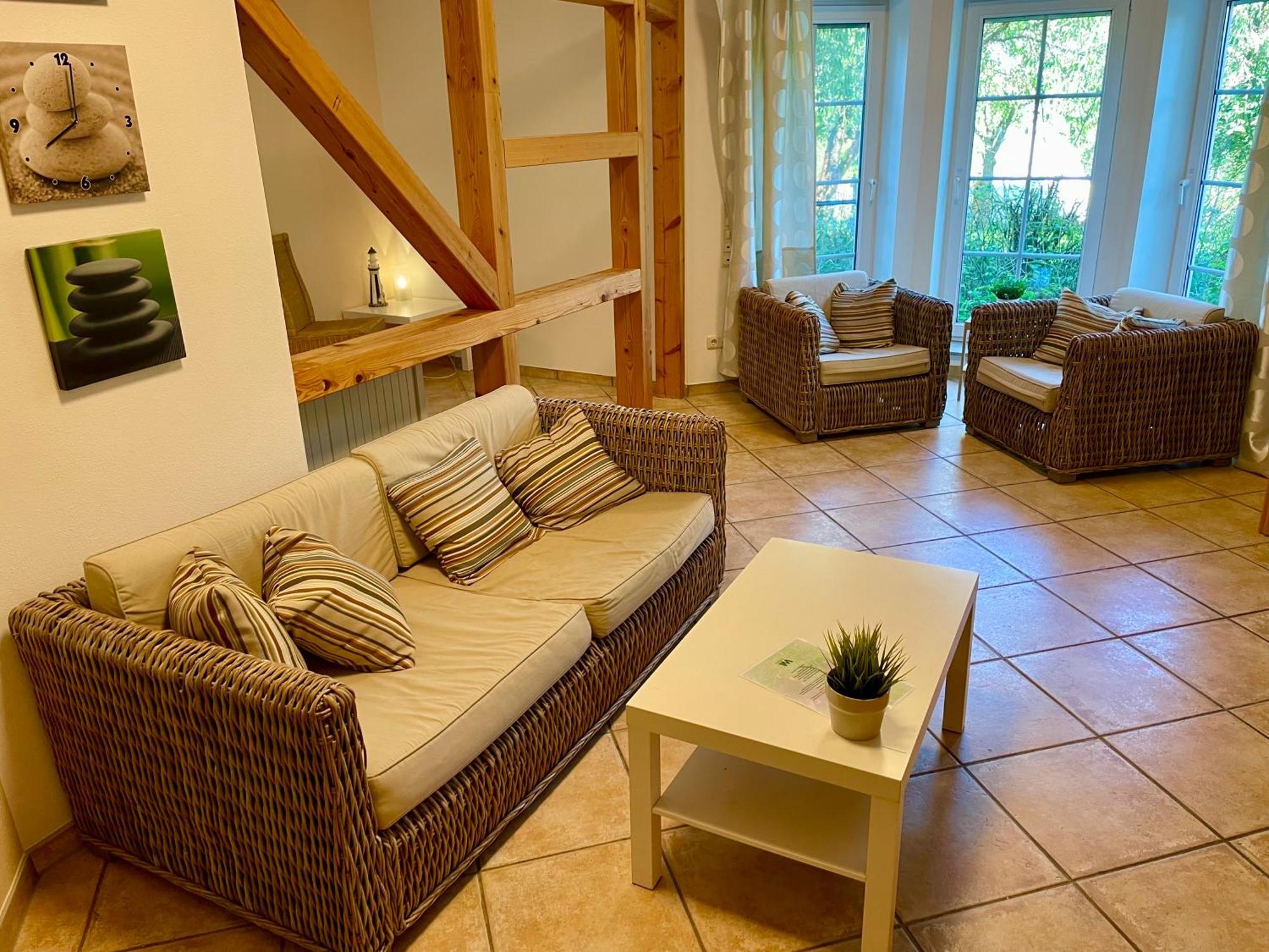 Ferienwohnung Haus Am See Ewighausen エクステリア 写真